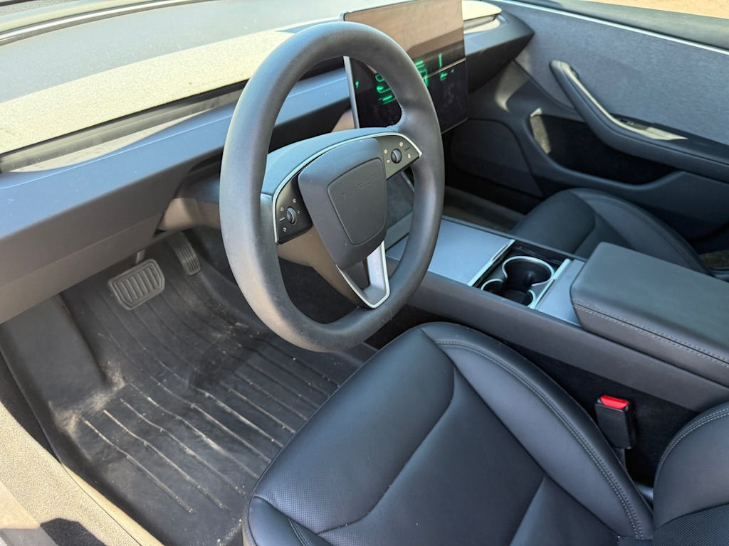 Thumbnail: 2025 Tesla Model 3 - 2