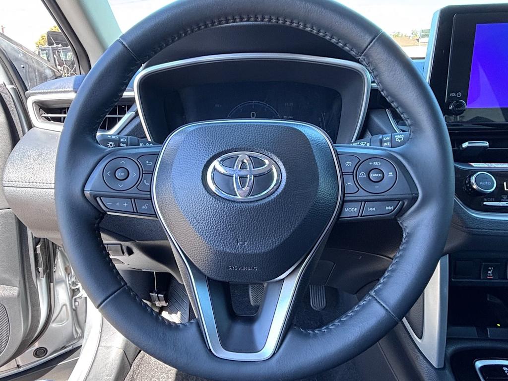 Thumbnail: 2025 Toyota Corolla Cross - 9