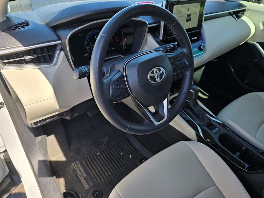Thumbnail: 2024 Toyota Corolla Cross - 8