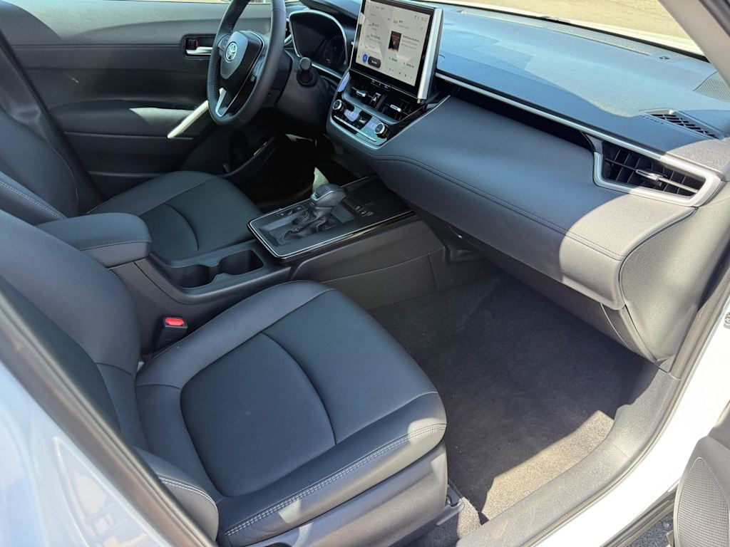 Thumbnail: 2026 Toyota Corolla Cross - 11