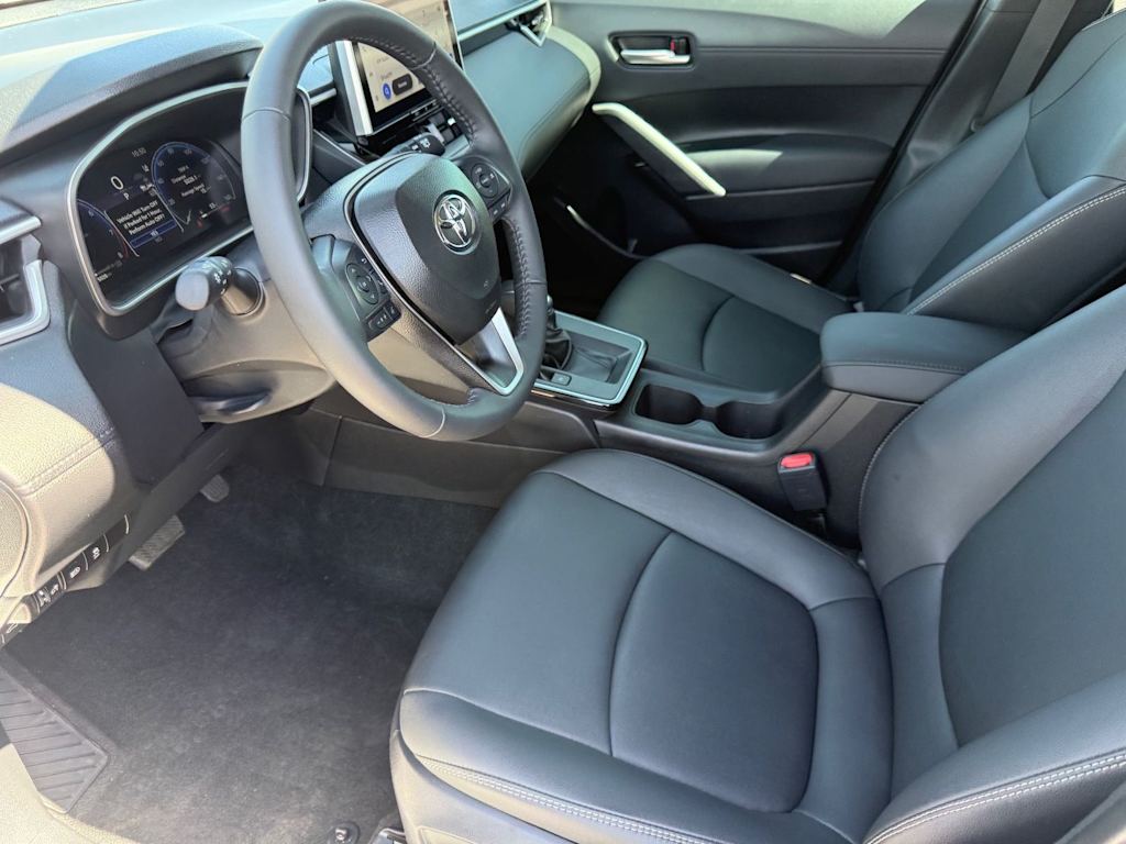 Thumbnail: 2026 Toyota Corolla Cross - 10