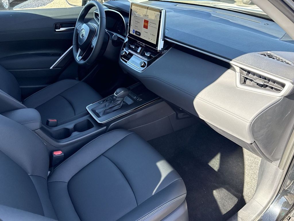 Thumbnail: 2026 Toyota Corolla Cross - 2