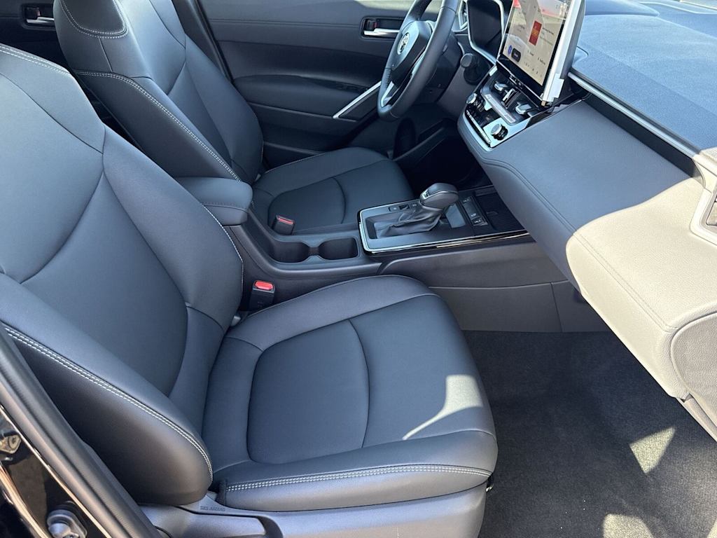 Thumbnail: 2026 Toyota Corolla Cross - 11