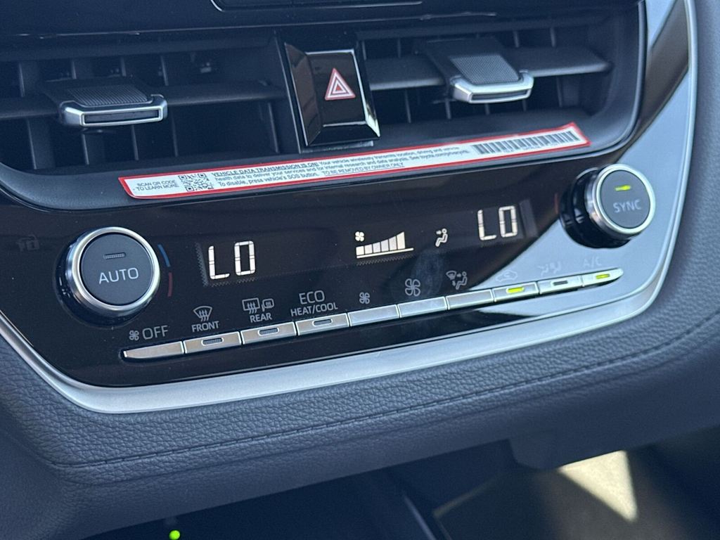 Thumbnail: 2026 Toyota Corolla Cross - 25