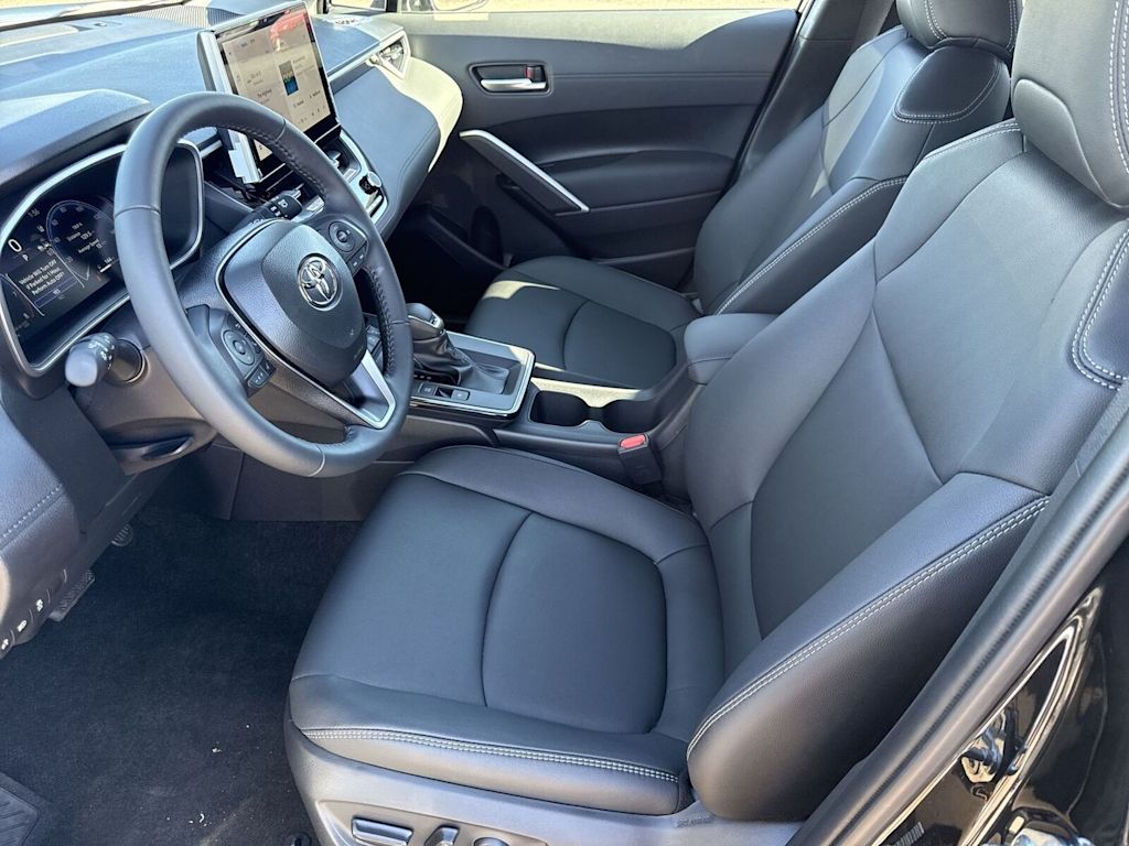 Thumbnail: 2026 Toyota Corolla Cross - 12