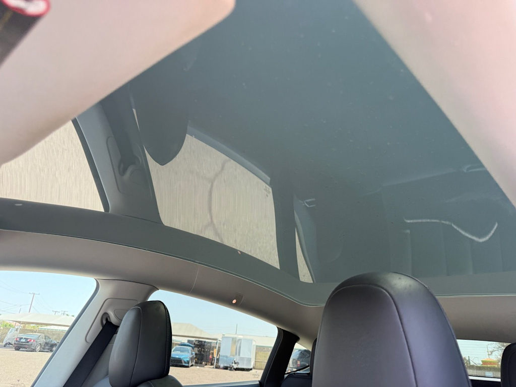 Thumbnail: 2023 Tesla Model Y - 20