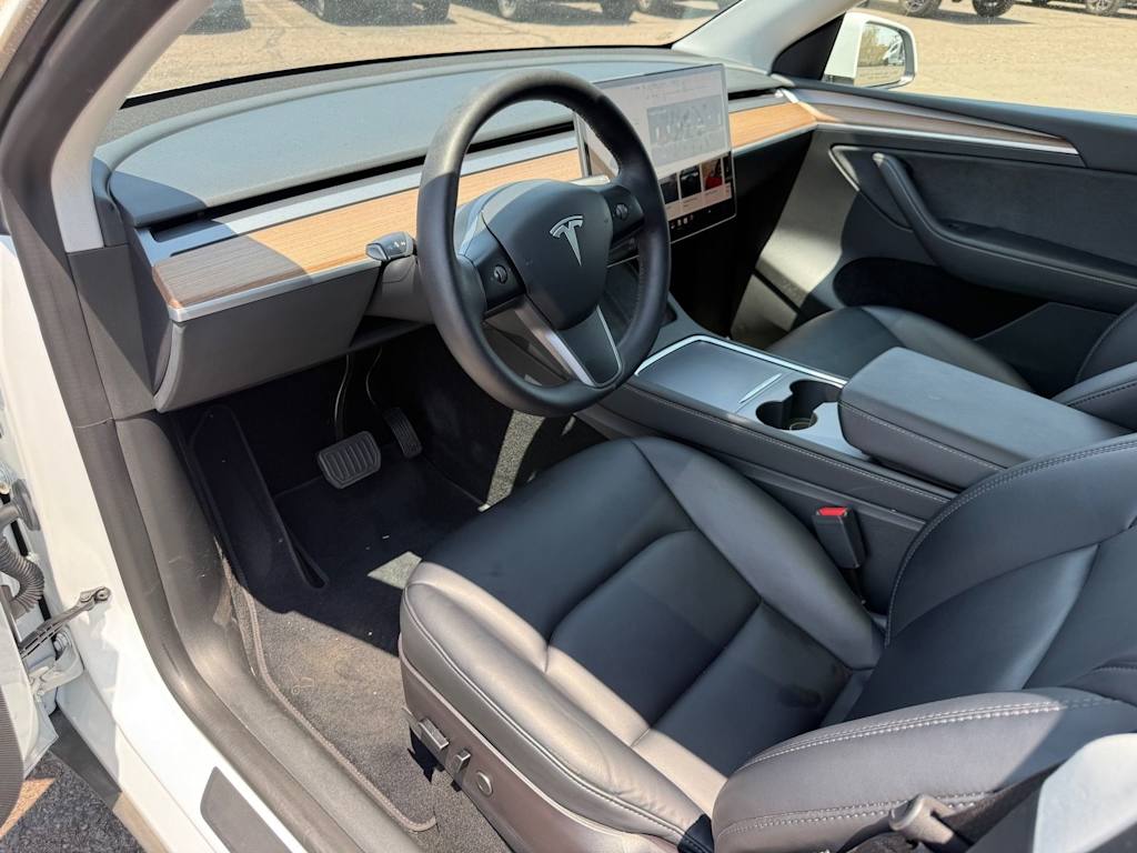 Thumbnail: 2023 Tesla Model Y - 7