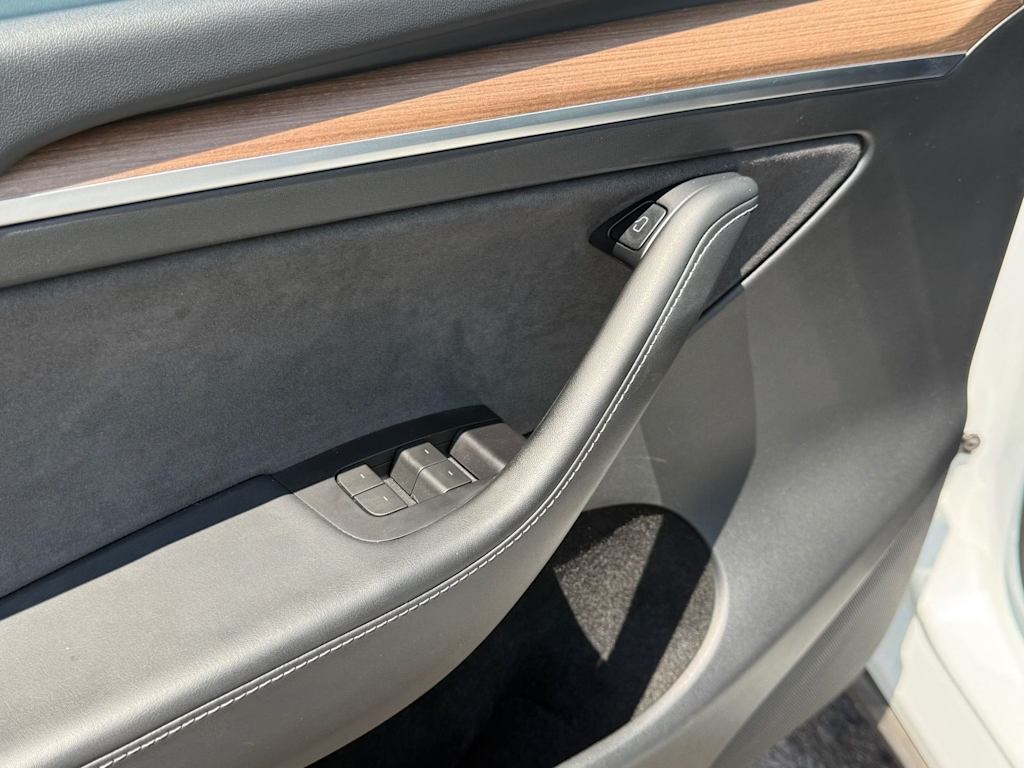 Thumbnail: 2023 Tesla Model Y - 18