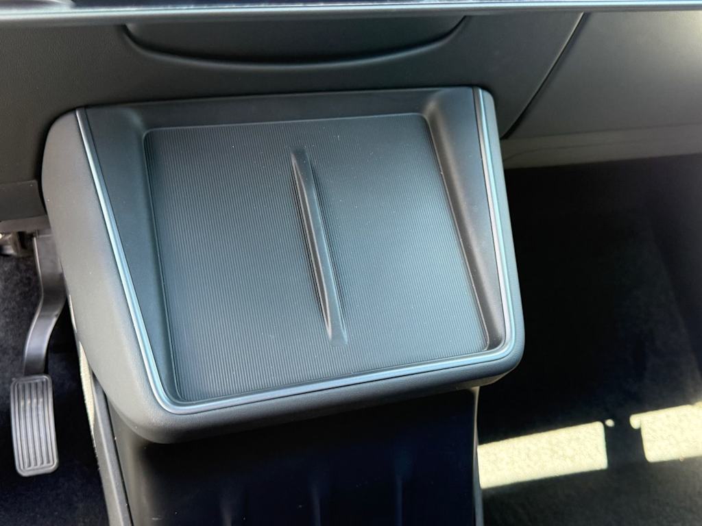 Thumbnail: 2026 Tesla Model Y - 26
