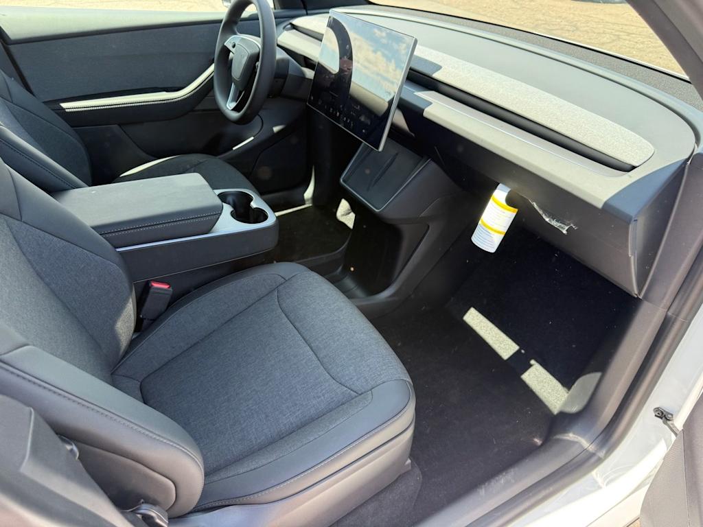 Thumbnail: 2026 Tesla Model Y - 11