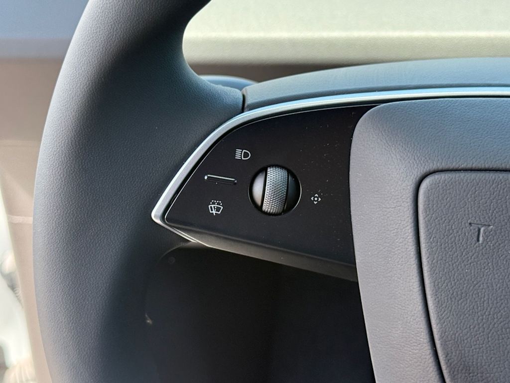 Thumbnail: 2026 Tesla Model Y - 22