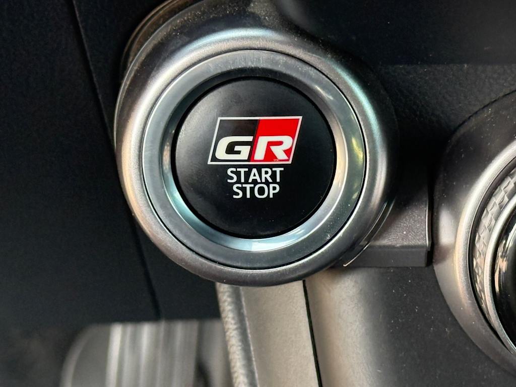 Thumbnail: 2023 Toyota GR86 - 25