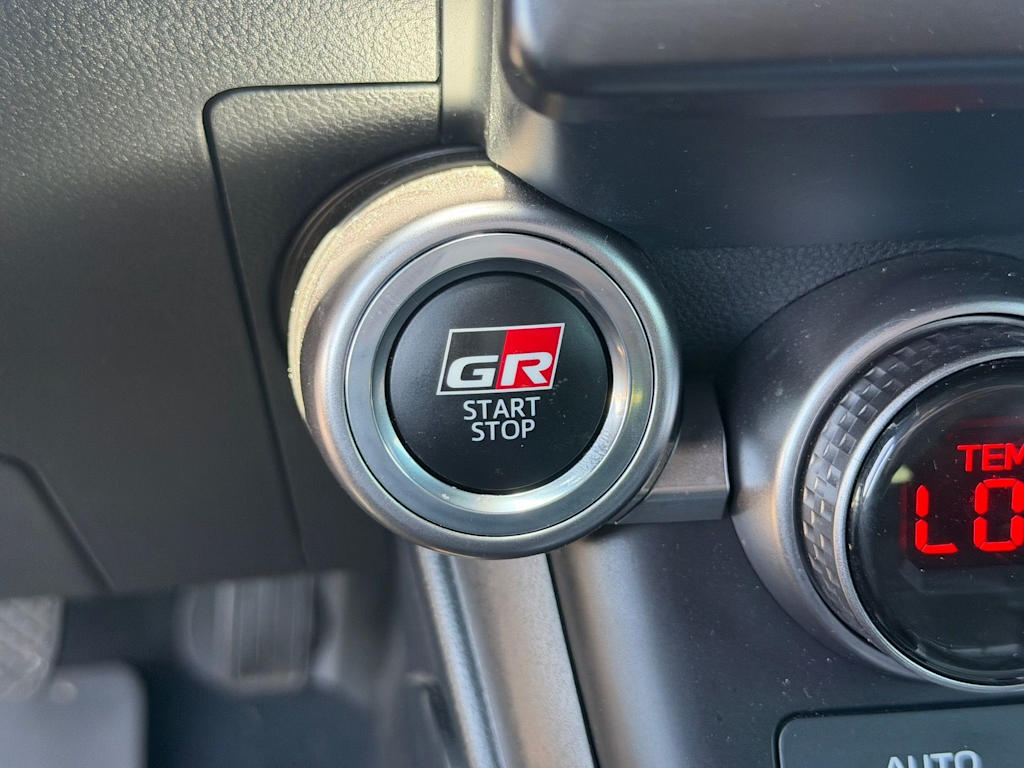 Thumbnail: 2024 Toyota GR86 - 18