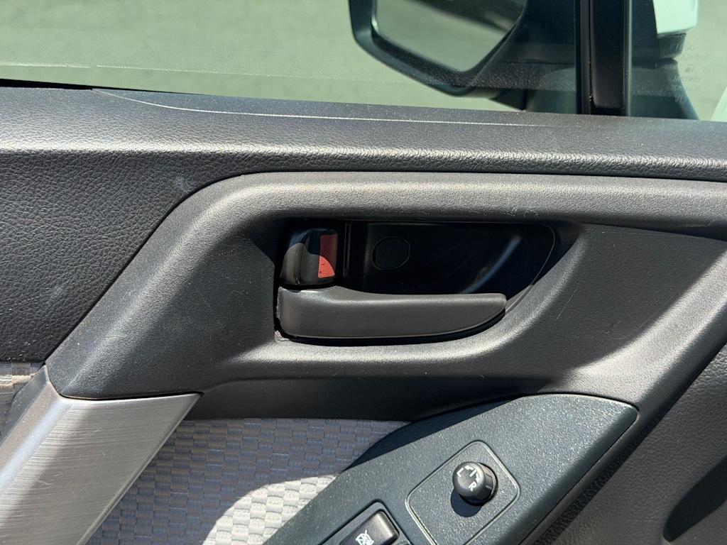 Thumbnail: 2018 Subaru Forester - 17