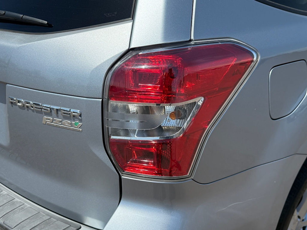 Thumbnail: 2016 Subaru Forester - 15