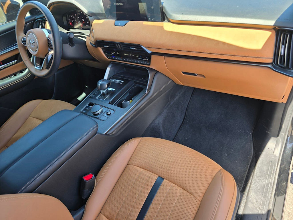 Thumbnail: 2025 Mazda CX-70 - 2