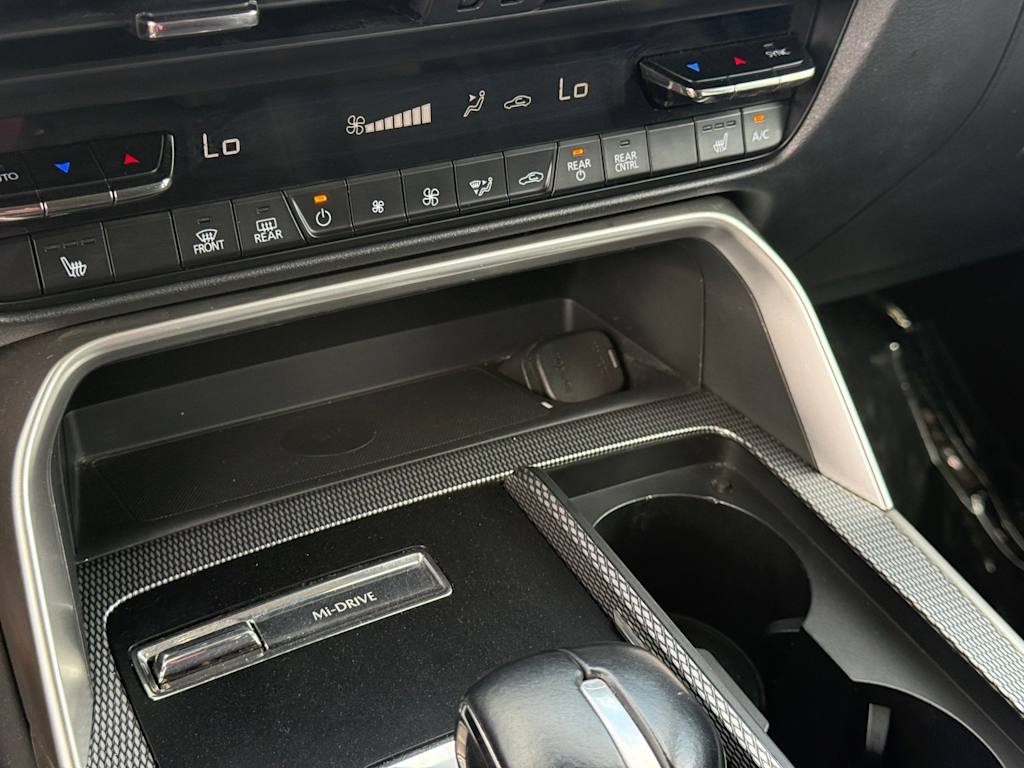 Thumbnail: 2024 Mazda CX-90 - 13