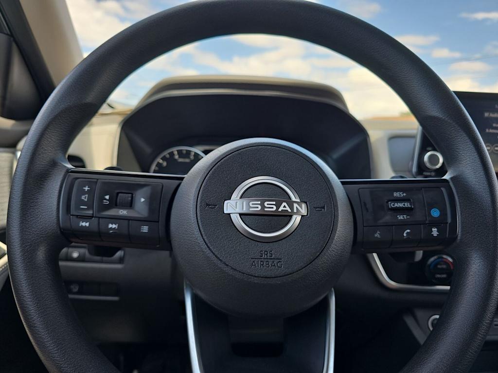 Thumbnail: 2023 Nissan Rogue - 13