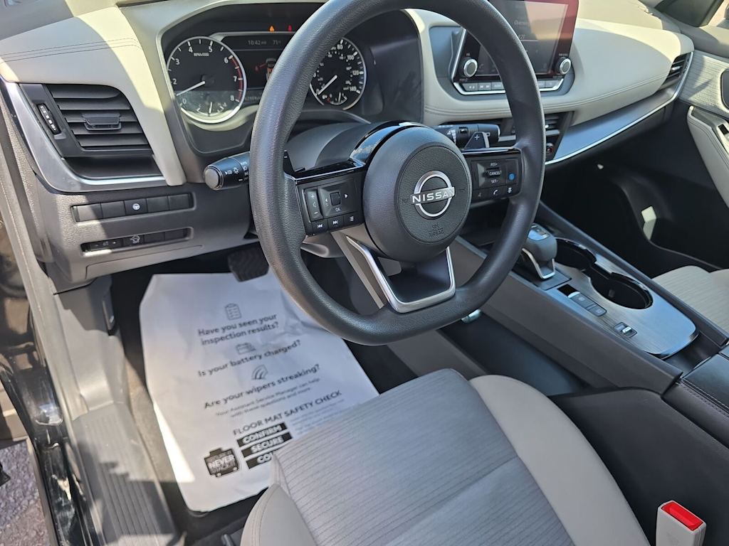 Thumbnail: 2023 Nissan Rogue - 12