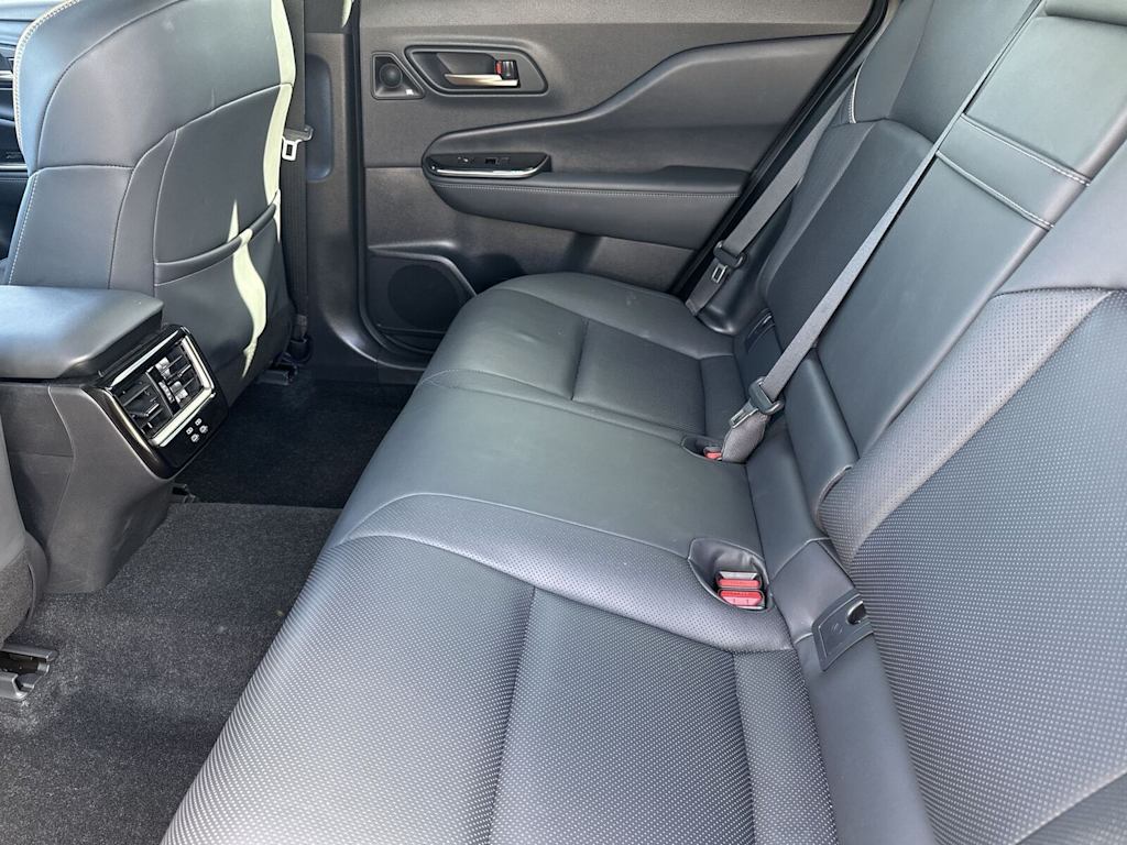 Thumbnail: 2025 Toyota Crown Signia - 24