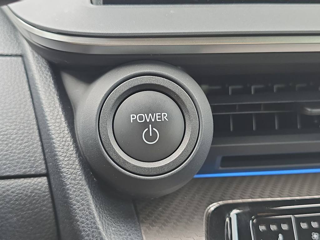 2025 Toyota Prius Limited - Photo 31
