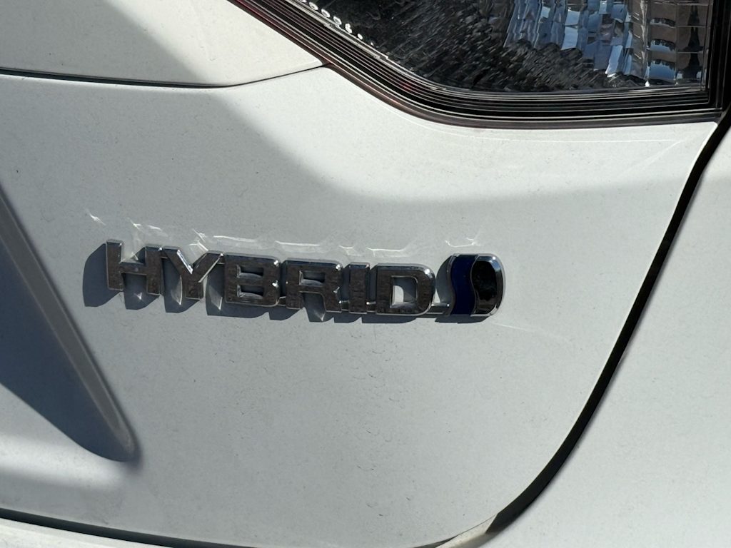 Thumbnail: 2022 Toyota Corolla - 18