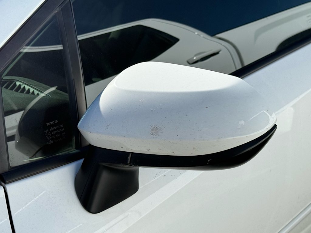 Thumbnail: 2022 Toyota Corolla - 12