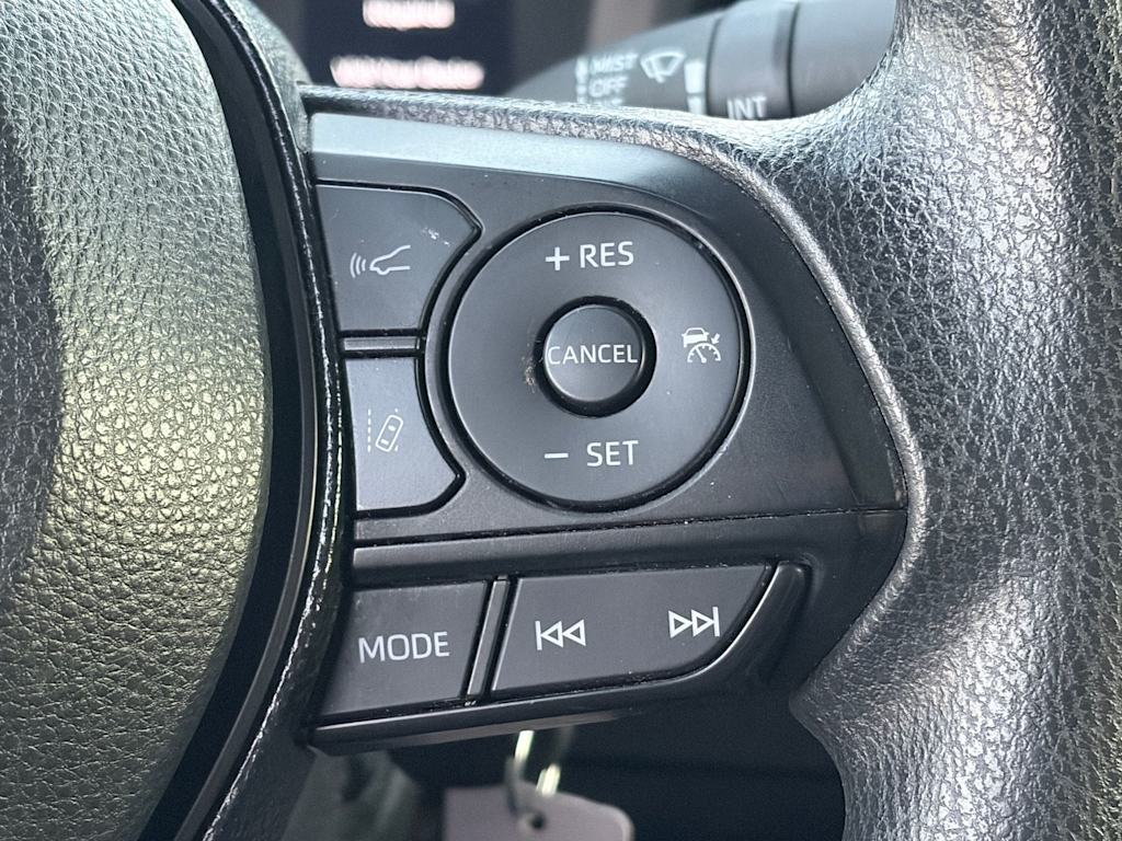 Thumbnail: 2021 Toyota Corolla - 15