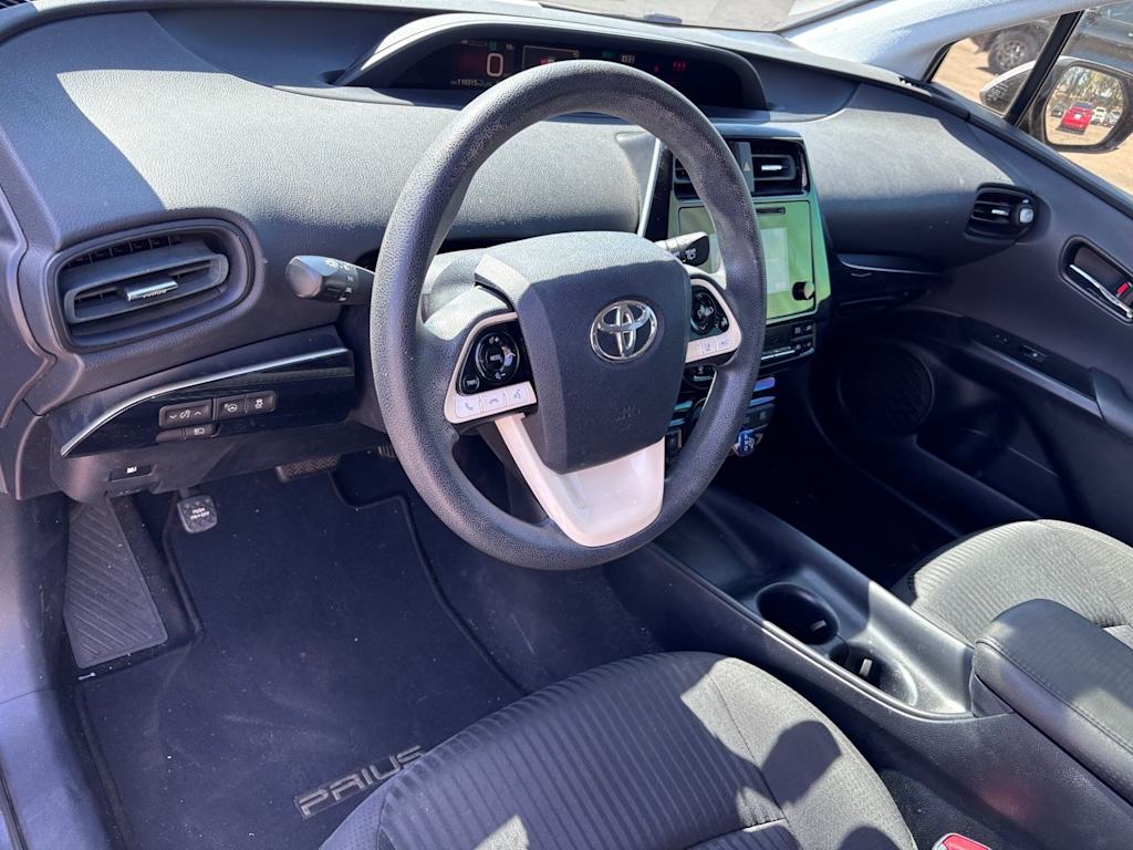 Thumbnail: 2017 Toyota Prius - 2