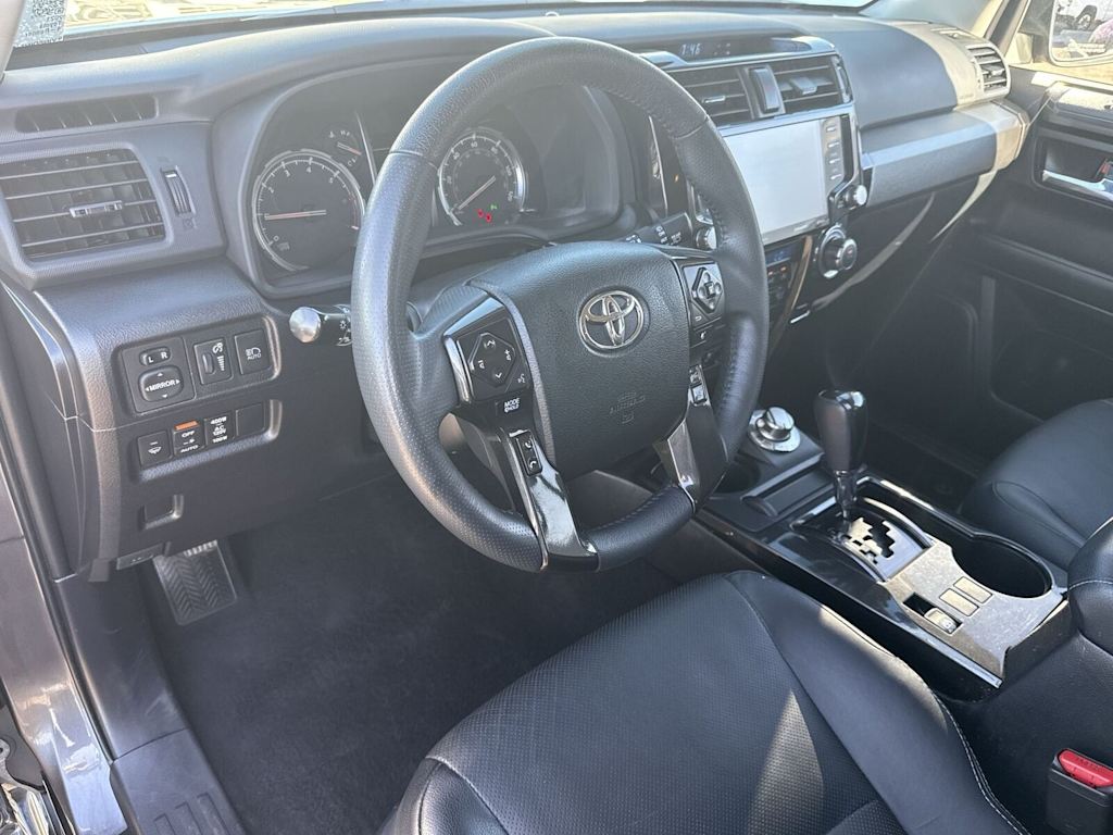 Thumbnail: 2021 Toyota 4Runner - 13