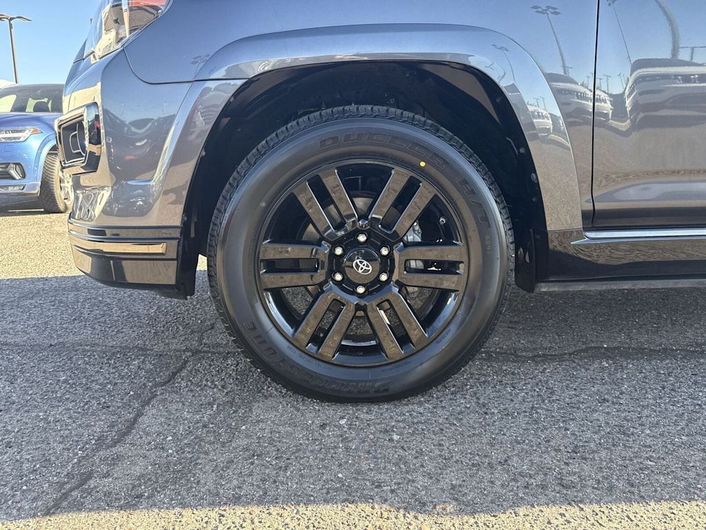 Thumbnail: 2021 Toyota 4Runner - 7