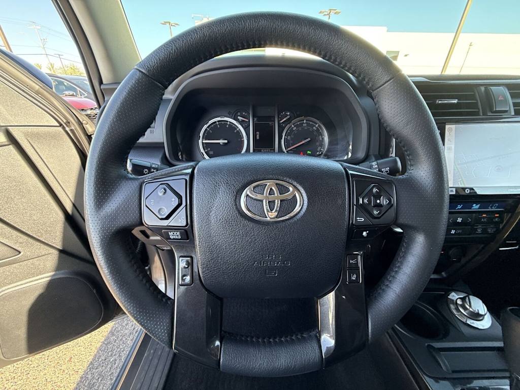 Thumbnail: 2021 Toyota 4Runner - 14