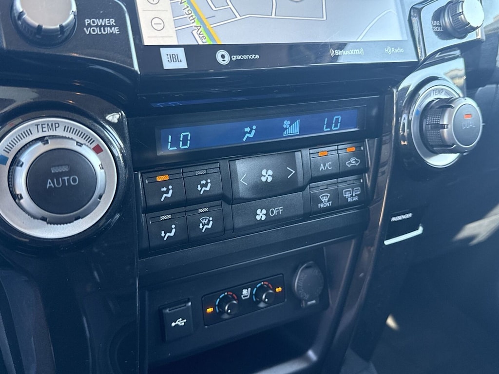 Thumbnail: 2021 Toyota 4Runner - 27