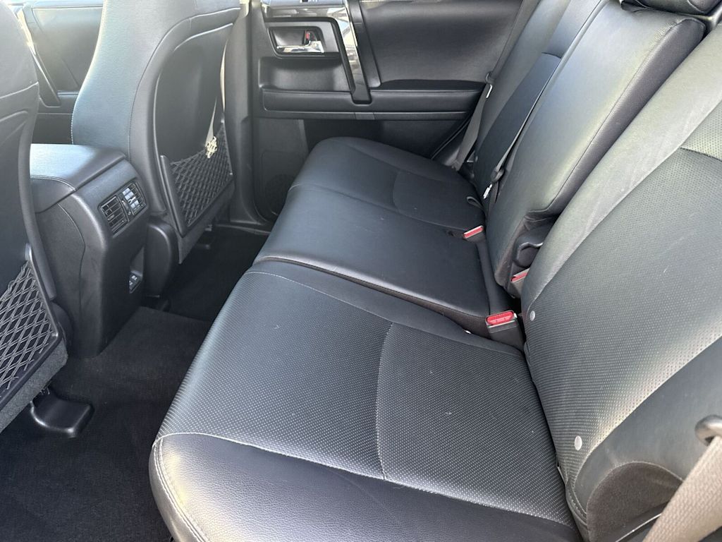 Thumbnail: 2021 Toyota 4Runner - 23