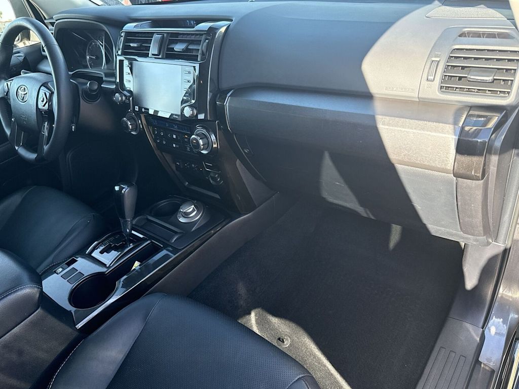 Thumbnail: 2021 Toyota 4Runner - 2