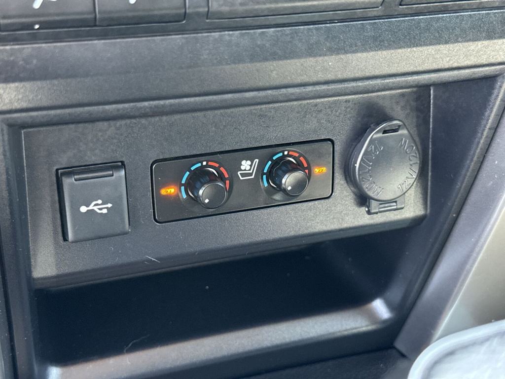 2021 Toyota 4Runner Limited 27