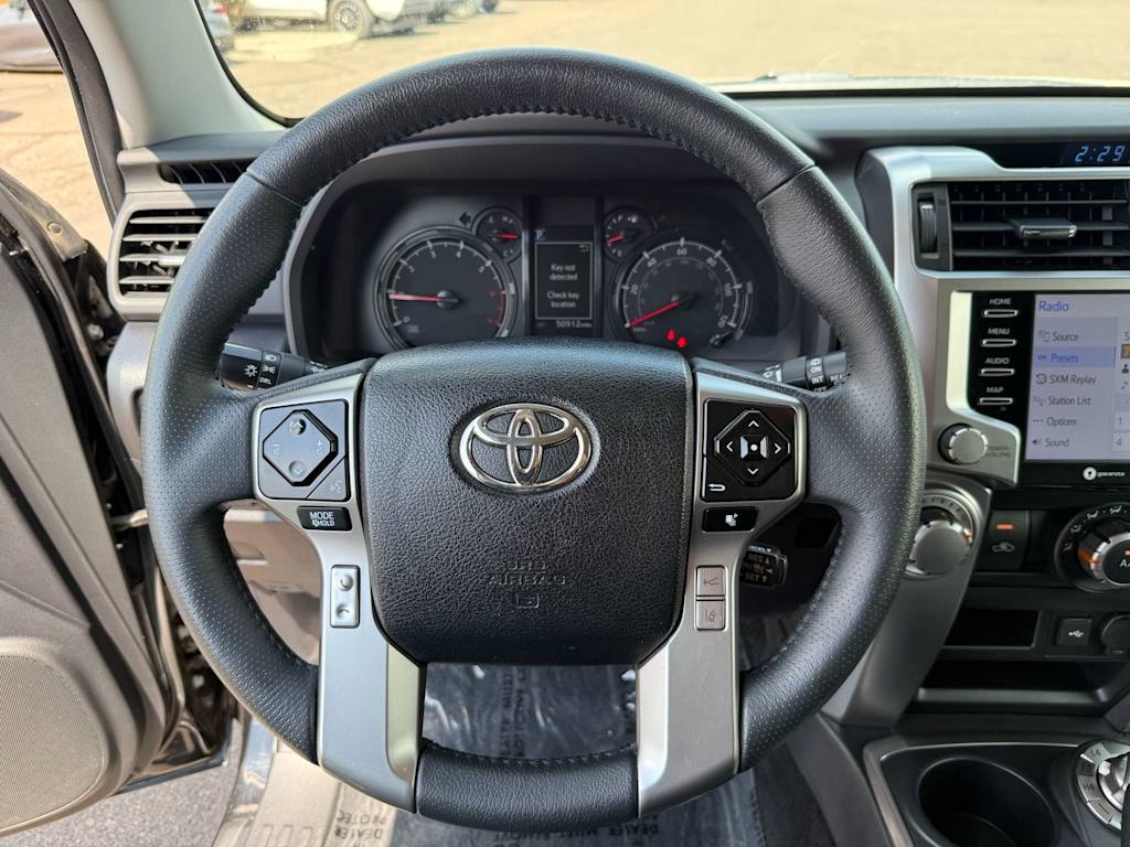 Thumbnail: 2024 Toyota 4Runner - 8