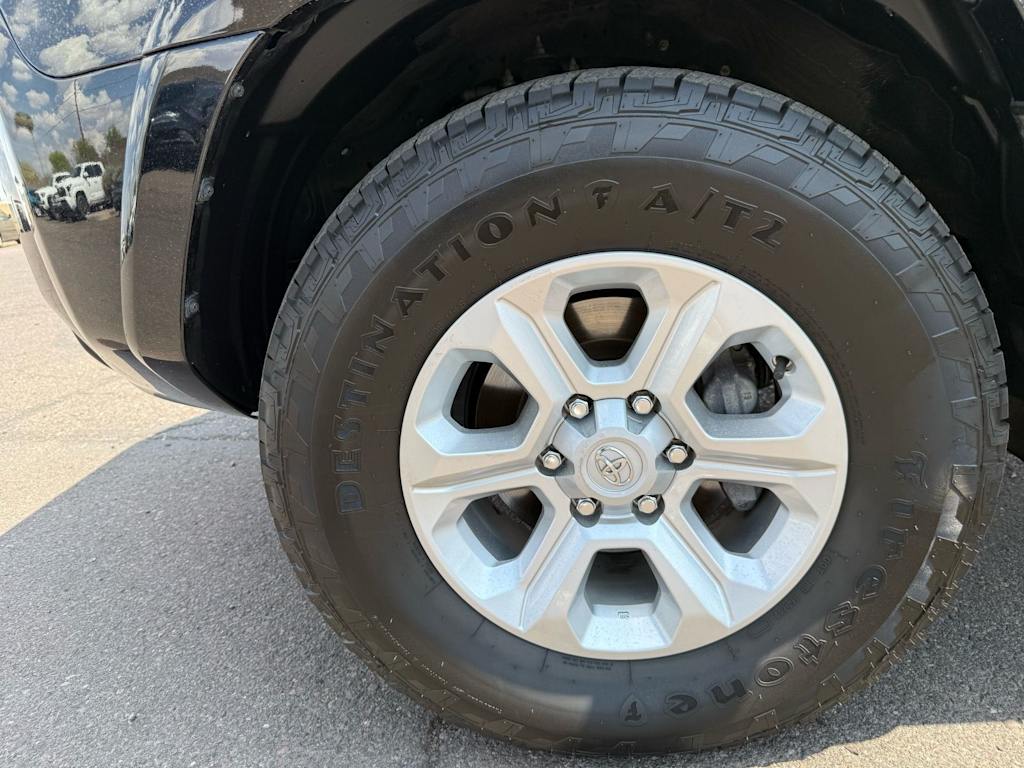 Thumbnail: 2024 Toyota 4Runner - 7