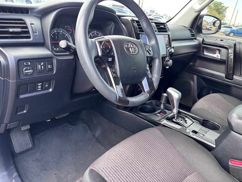 Thumbnail: 2022 Toyota 4Runner - 7