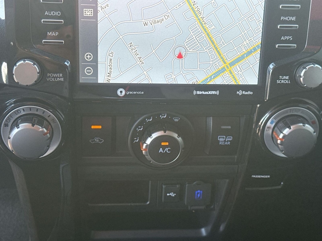 Thumbnail: 2023 Toyota 4Runner - 28