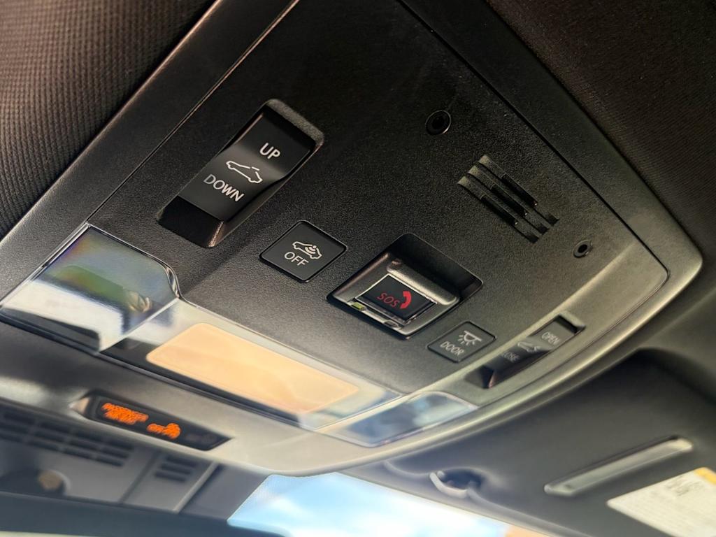 Thumbnail: 2026 Lexus ES - 32
