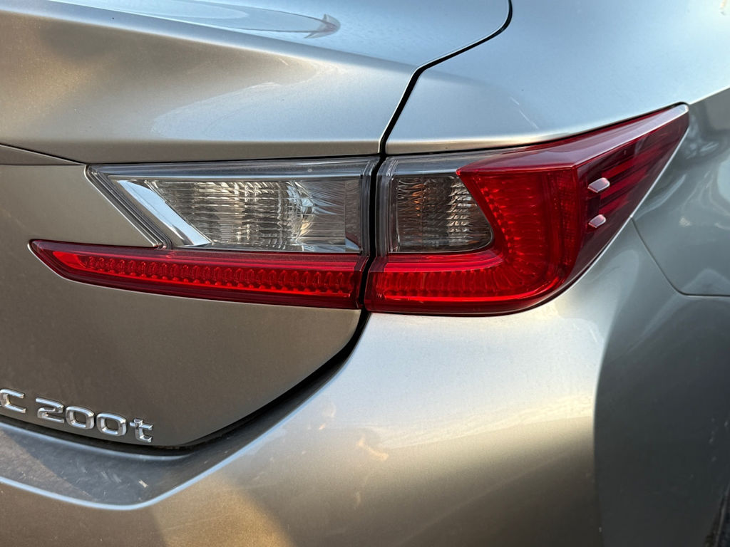 Thumbnail: 2016 Lexus RC - 24
