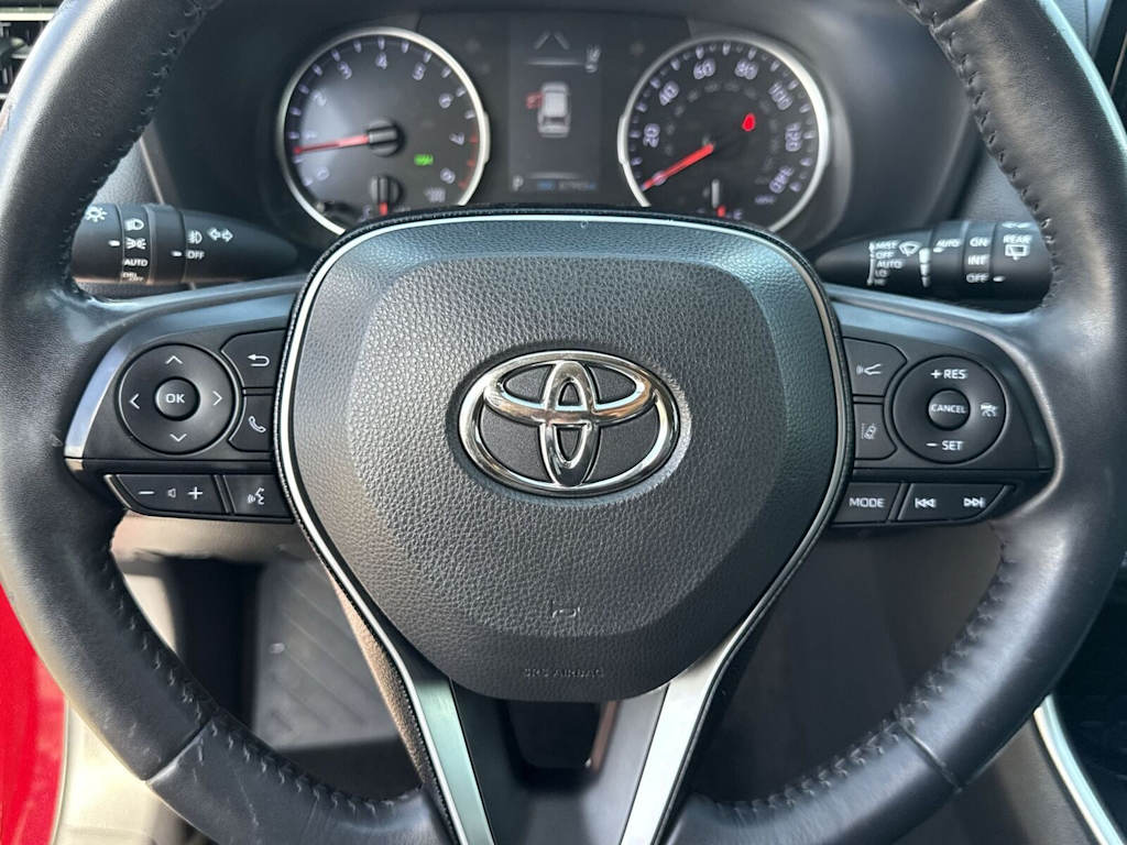 2019 Toyota RAV4 XLE Premium 29