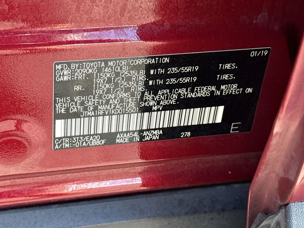 2019 Toyota RAV4 XLE Premium 17