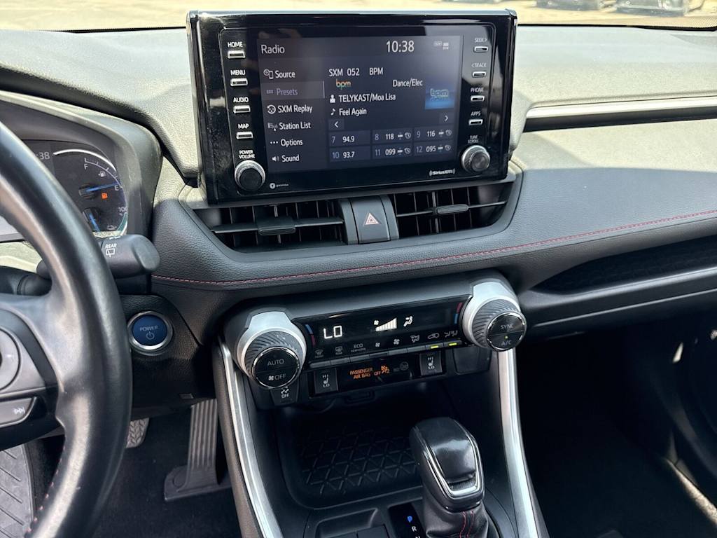 Thumbnail: 2022 Toyota RAV4 - 14