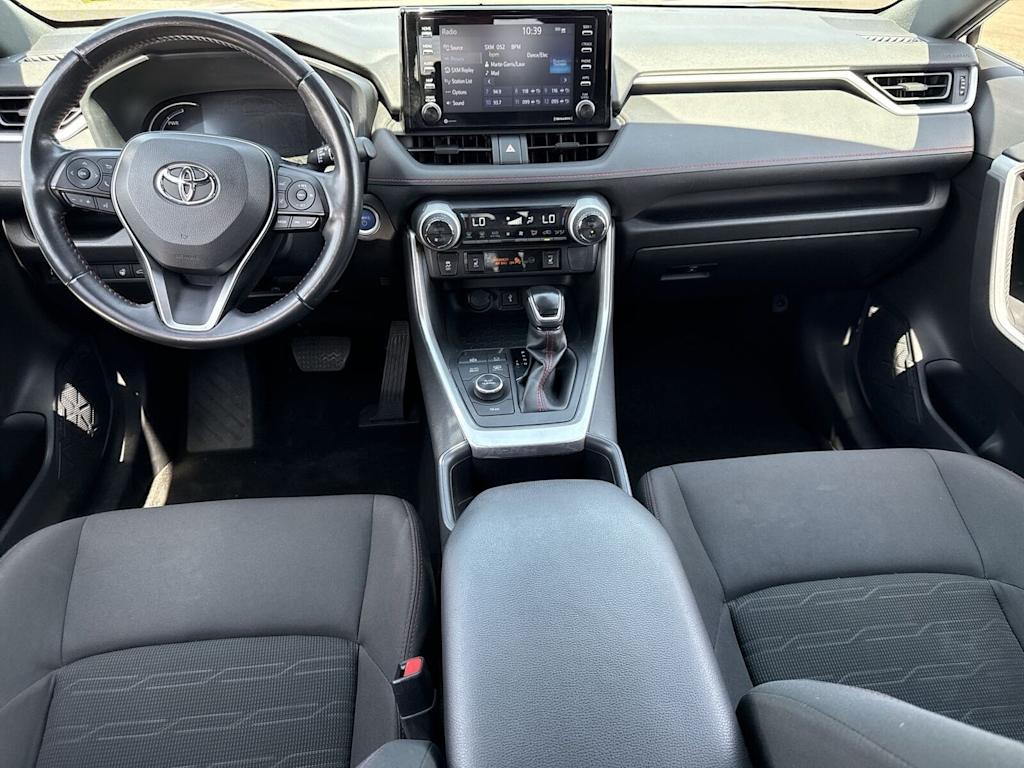 Thumbnail: 2022 Toyota RAV4 - 9