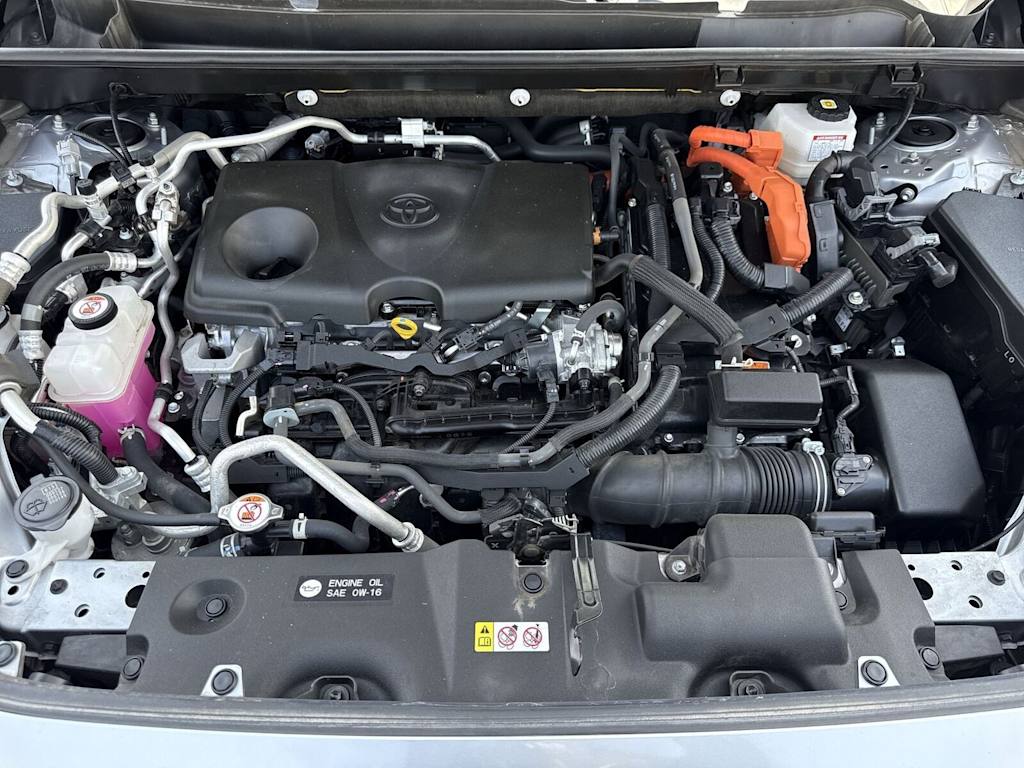 Thumbnail: 2022 Toyota RAV4 - 8