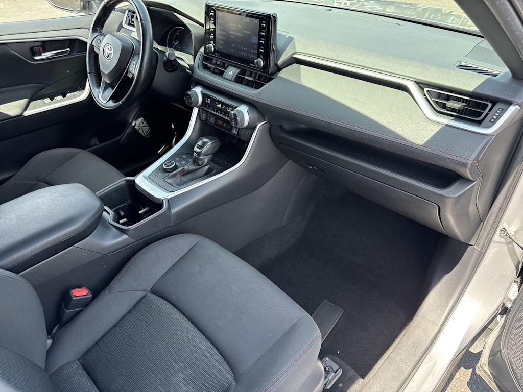 Thumbnail: 2022 Toyota RAV4 - 2