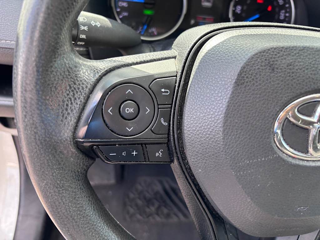 Thumbnail: 2022 Toyota RAV4 - 21