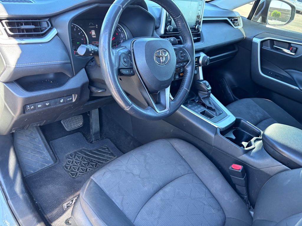 Thumbnail: 2021 Toyota RAV4 - 2